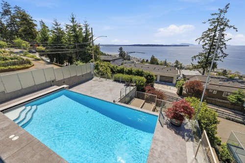14843 Hardie Avenue, White Rock, BC 