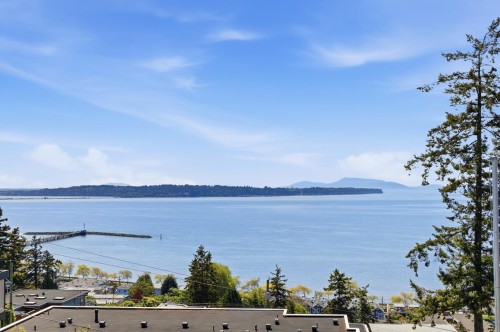 14843 Hardie Avenue, White Rock, BC 