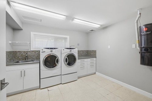 14843 Hardie Avenue, White Rock, BC 