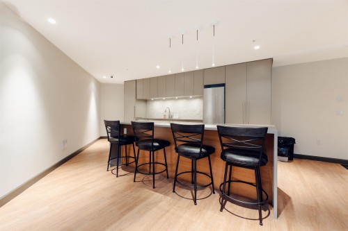 511-14588 Mcdougall Drive, Surrey, BC 