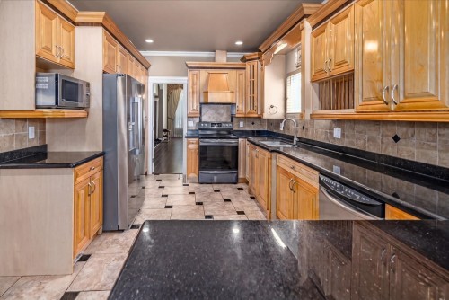 11632 82 Avenue, Delta, BC 