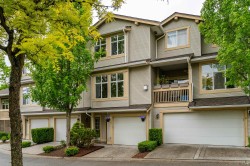 4-14959 58 Avenue Surrey, BC V3S 9Y9