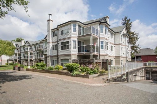 213-12739 72 Avenue  Surrey, BC V3W 2M7