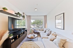 220-10777 138 Street Surrey, BC V3T 0T5