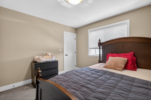 6692 193A Street, Surrey, BC 