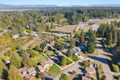 20553 43a Avenue  Langley, BC V3A 3C7