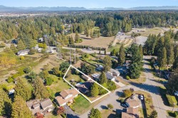 20553 43a Avenue Langley, BC V3A 3C7