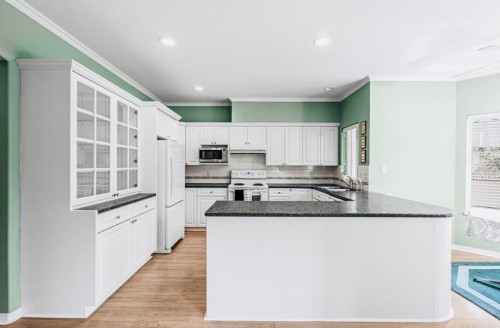 15422 78A Ave, Surrey, BC 