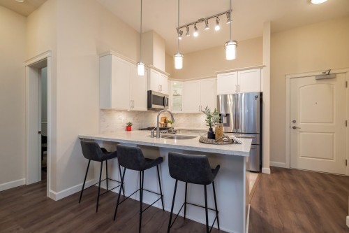 609-20325 85 Avenue  Langley, BC V2Y 3L2