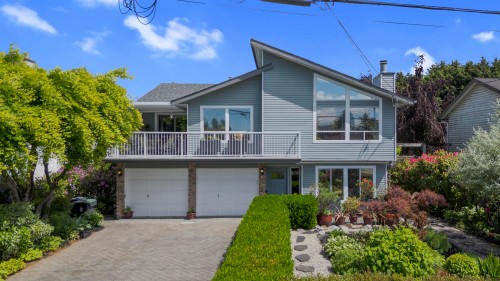 9262 213 Street  Langley, BC V1M 1L2