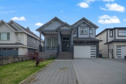 2725 Lefeuvre Road Abbotsford, BC V4X 1H5