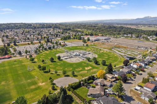 2-32925 Maclure Road, Abbotsford, BC 