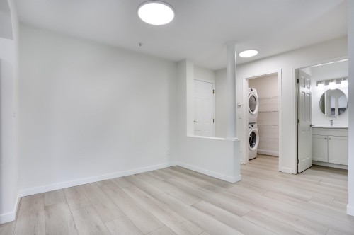 302-20727 Douglas Crescent, Langley, BC 
