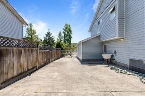 14271 67 Avenue, Surrey, BC 
