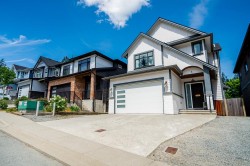 2-4581 Sumas Mountain Road Abbotsford, BC V3G 2H9