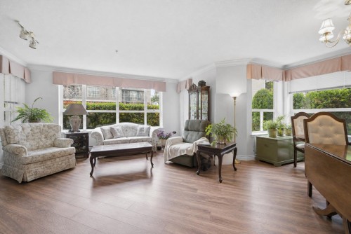 106-20200 54a Avenue  Langley, BC V3A 3W7
