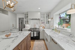2085 Ocean Forest Drive Surrey, BC V4A 6P1