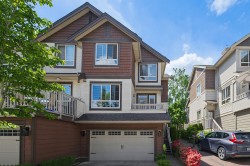 15-19560 68 Avenue Surrey, BC V4N 5Y5