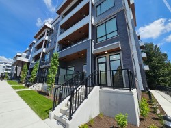111-6220 Gooseberry Drive Surrey, BC V3S 0B7