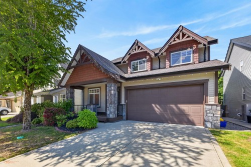 21067 83a Avenue  Langley, BC V2Y 0B8
