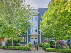 24-16337 23a Avenue Surrey, BC V3Z 0S3