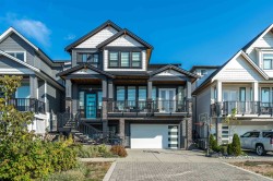 16739 16a Avenue Surrey, BC V3Z 0T3