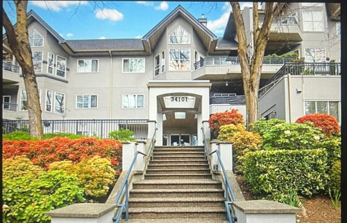 208-34101 Old Yale Road  Abbotsford, BC V2S 2K4