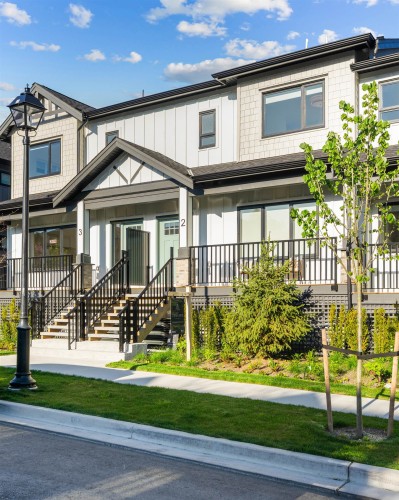 5-6828 208a Street  Langley, BC V2Y 2R7
