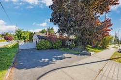 15661 Roper Avenue  White Rock, BC V4B 2G9