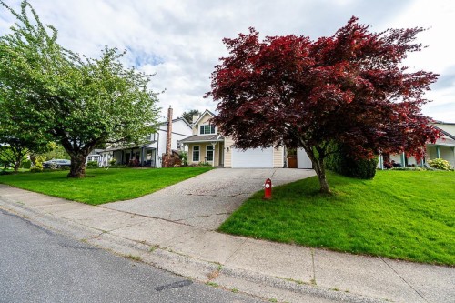 9395 209b Street  Langley, BC V1M 1R8
