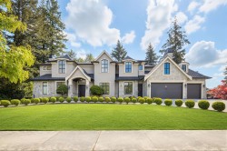 3818 156 Street Surrey, BC V3Z 0G7