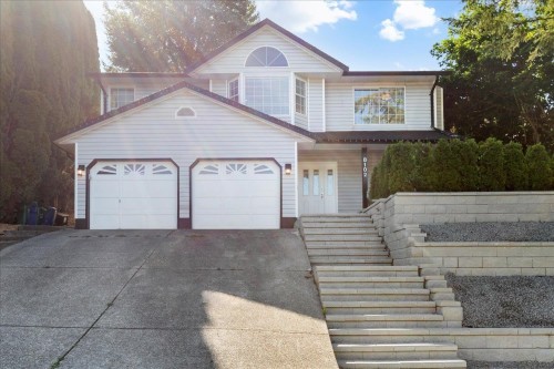 8102 Knight Avenue  Mission, BC V2V 6A8