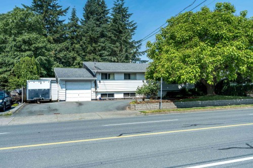 2141 Ware Street  Abbotsford, BC V2S 3C4