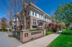 44-15833 26 Avenue Surrey, BC V3Z 2X5