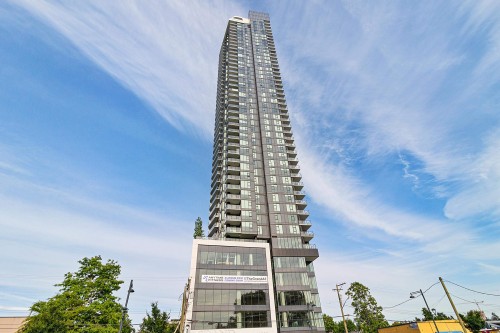 2702-10750 135a Street  Surrey, BC V3T 0V4
