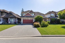 3558 149a Street Surrey, BC V3Z 0T4
