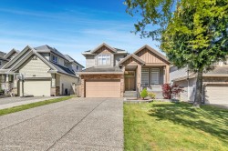 14893 67a Avenue Surrey, BC V3S 0P3