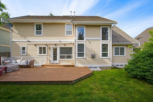15512 37A Avenue, Surrey, BC 
