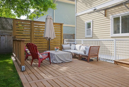 15512 37A Avenue, Surrey, BC 