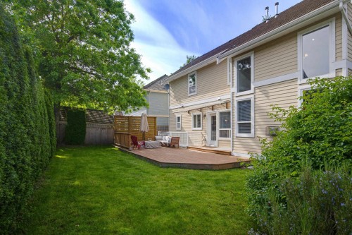 15512 37A Avenue, Surrey, BC 