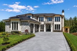 16561 29a Avenue Surrey, BC V3Z 0H5