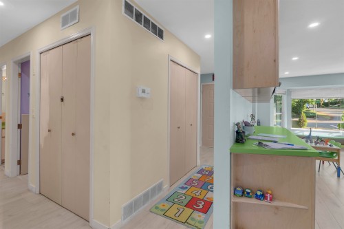 17209 62A Ave, Surrey, BC 