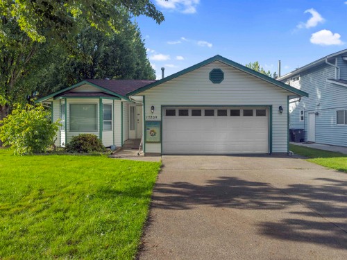 17209 62A Ave, Surrey, BC 