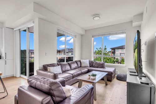 323-7506 199a Street  Langley, BC V2Y 3K9