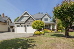 21271 43 Avenue Langley, BC V3A 7R9