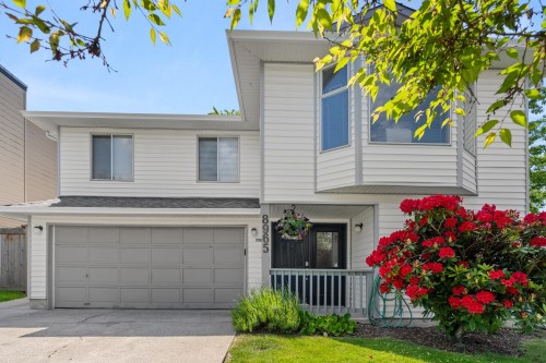 8965 213 Street  Langley, BC V1M 1Z5