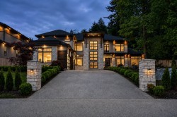 16722 Mcnair Drive Surrey, BC V3Z 0P9
