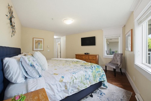 305-15150 29A Avenue, Surrey, BC - Indoor Photo Showing Bedroom