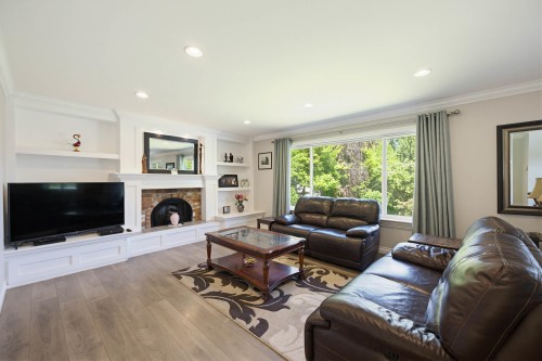 24105 61 Avenue, Langley, BC 