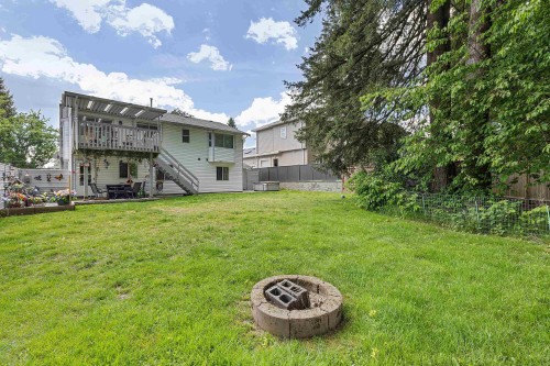 15971 101A Avenue, Surrey, BC 